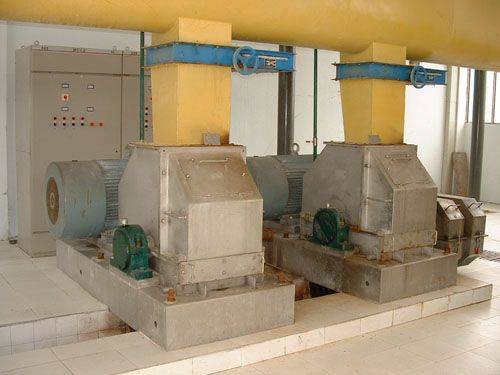 Cassava rasping machine